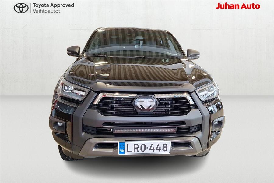 Toyota Hilux vaihtoauto