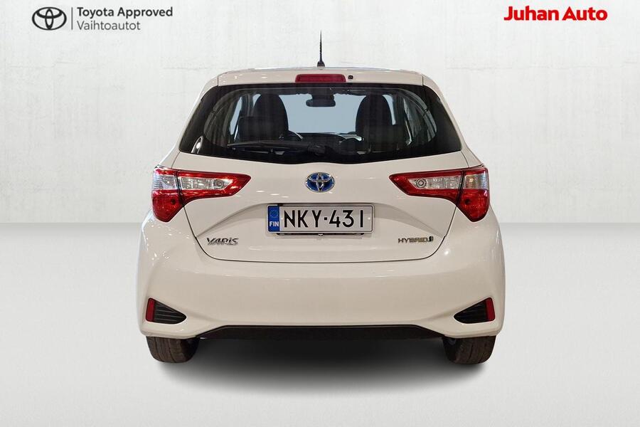 Toyota Yaris vaihtoauto