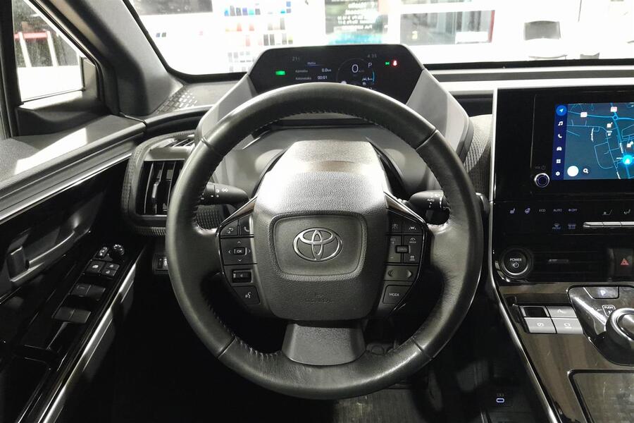 Toyota bZ4X vaihtoauto