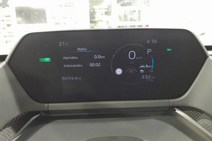 Toyota bZ4X vaihtoauto