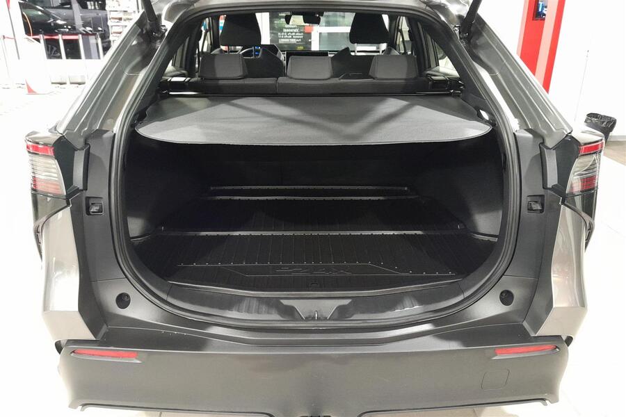 Toyota bZ4X vaihtoauto