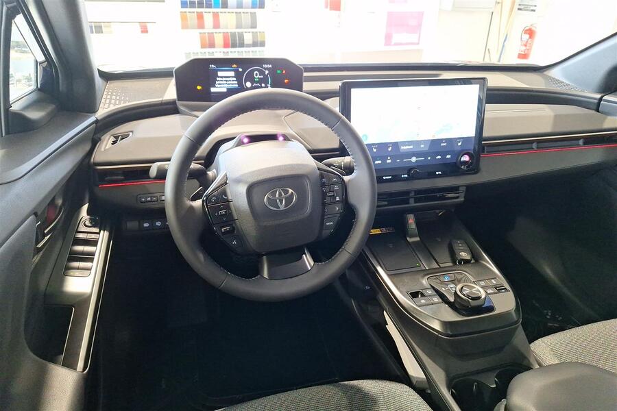 Toyota bZ4X vaihtoauto