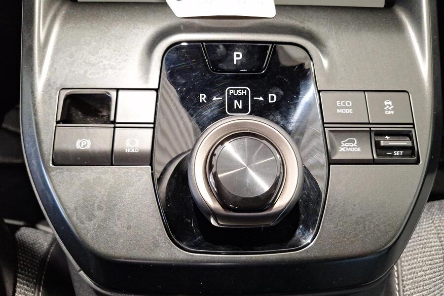 Toyota bZ4X vaihtoauto