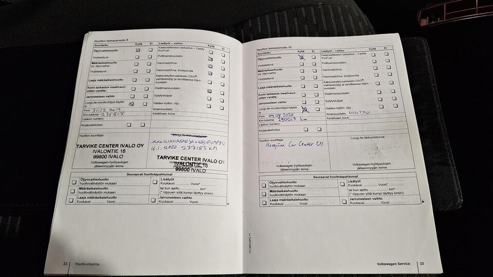 Volkswagen Caddy Maxi vaihtoauto