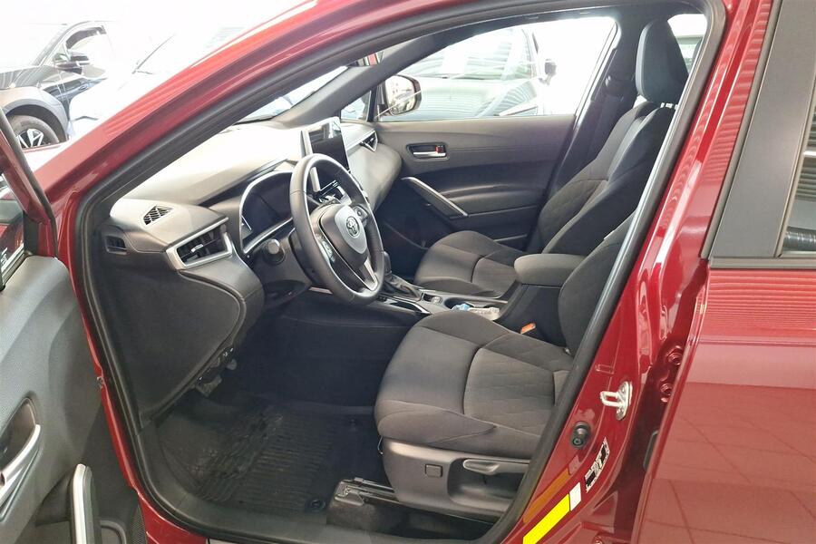 Toyota Corolla Cross vaihtoauto