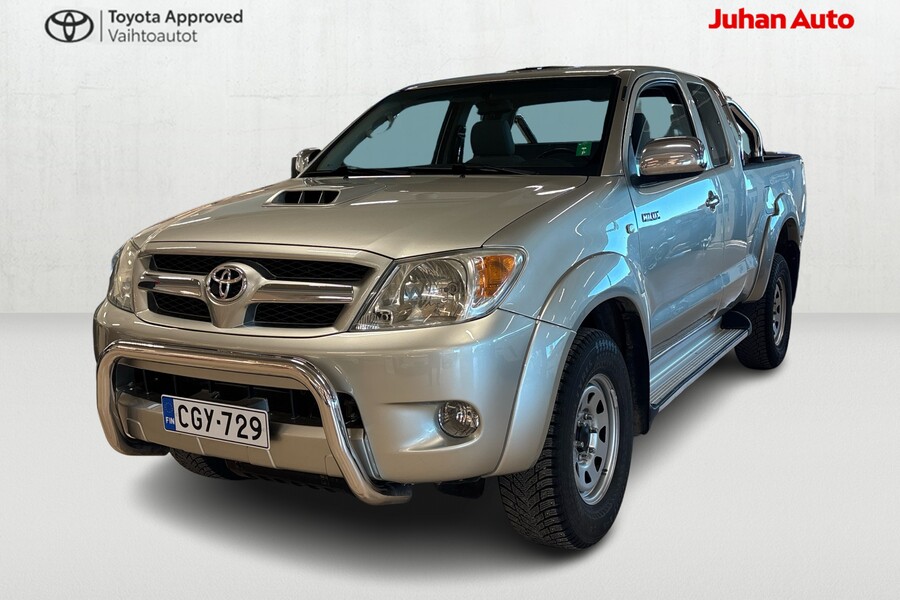 Toyota Hilux vaihtoauto