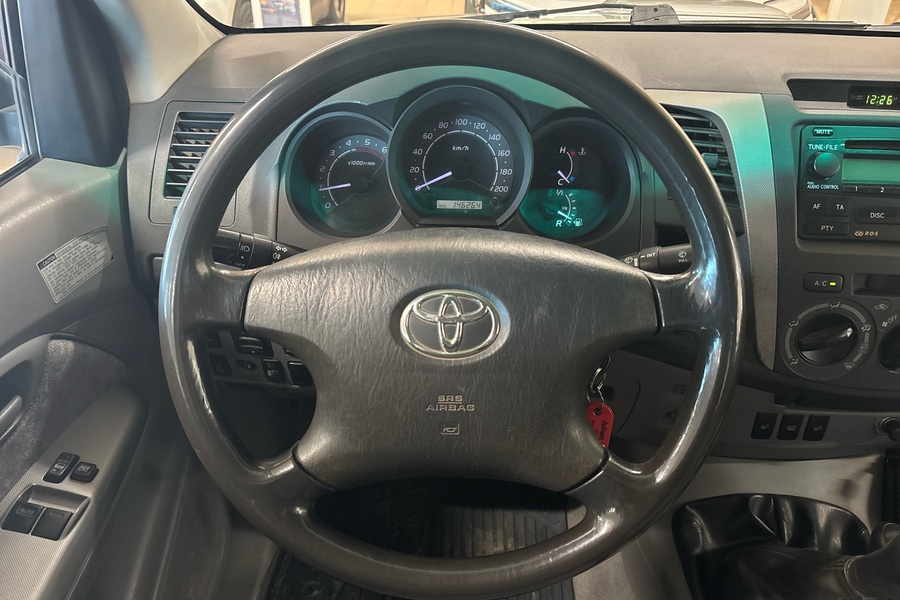 Toyota Hilux vaihtoauto