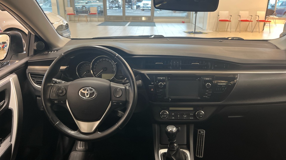 Toyota Corolla vaihtoauto