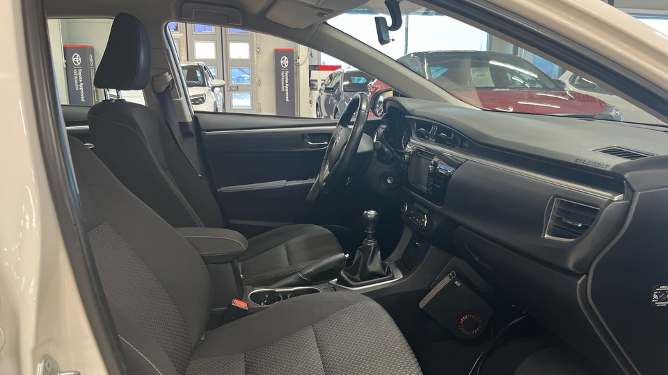 Toyota Corolla vaihtoauto