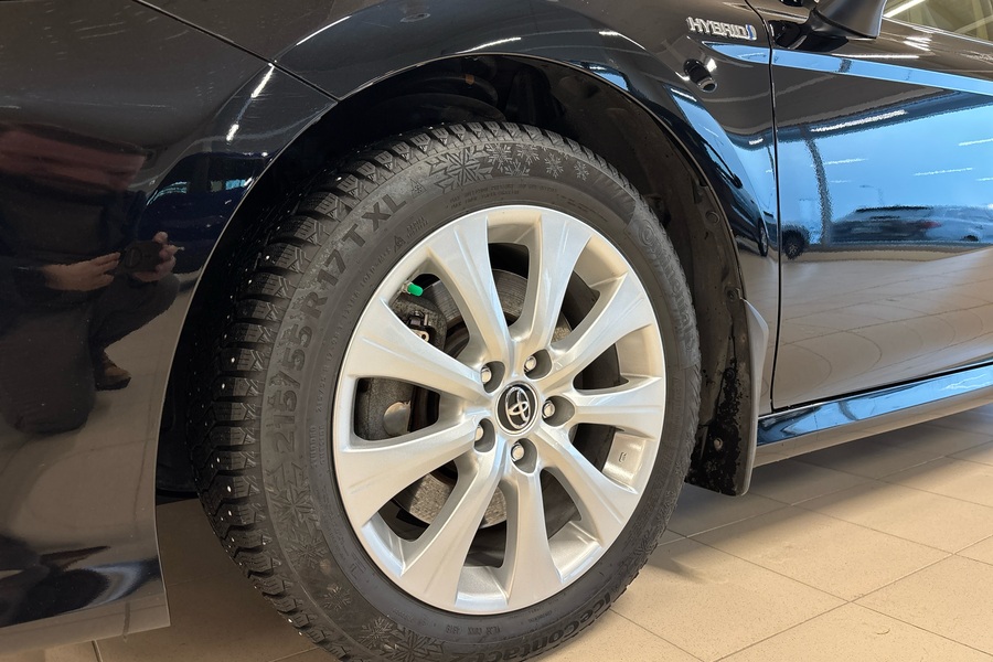 Toyota Camry vaihtoauto