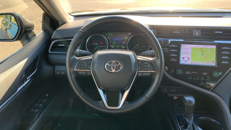 Toyota Camry vaihtoauto
