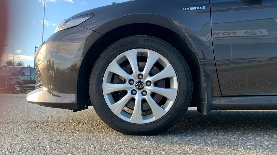 Toyota Camry vaihtoauto