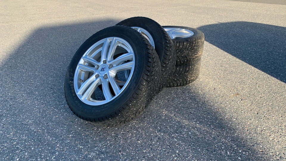 Toyota Camry vaihtoauto