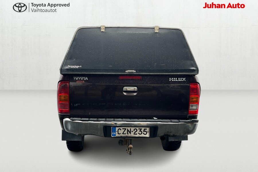 Toyota Hilux vaihtoauto