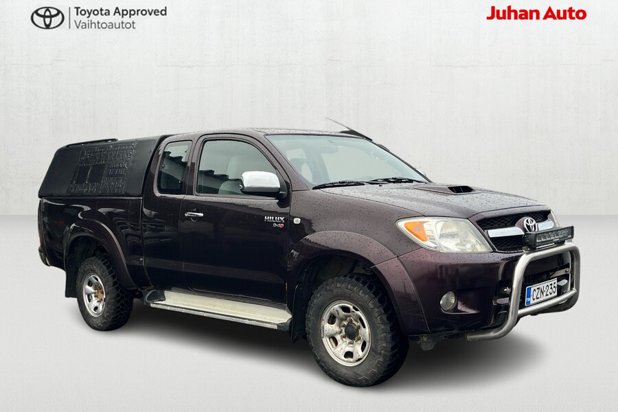 Toyota Hilux vaihtoauto