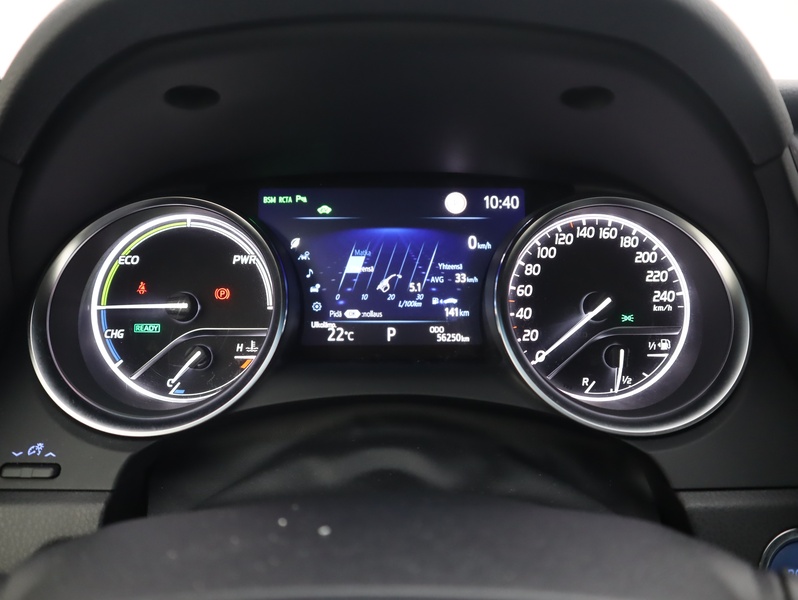 Toyota Camry vaihtoauto