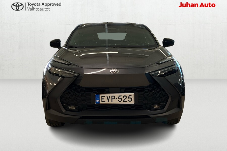 Toyota C-HR vaihtoauto