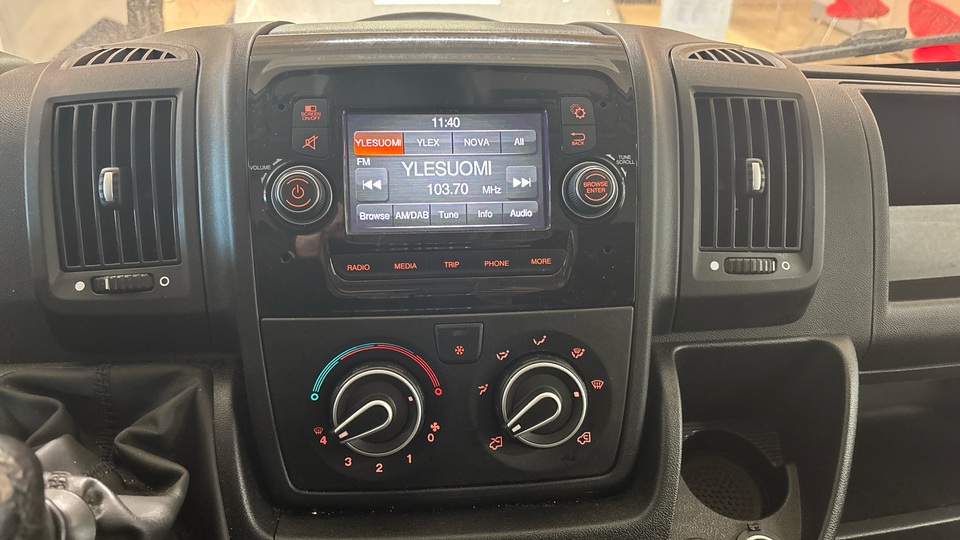 Peugeot Boxer vaihtoauto