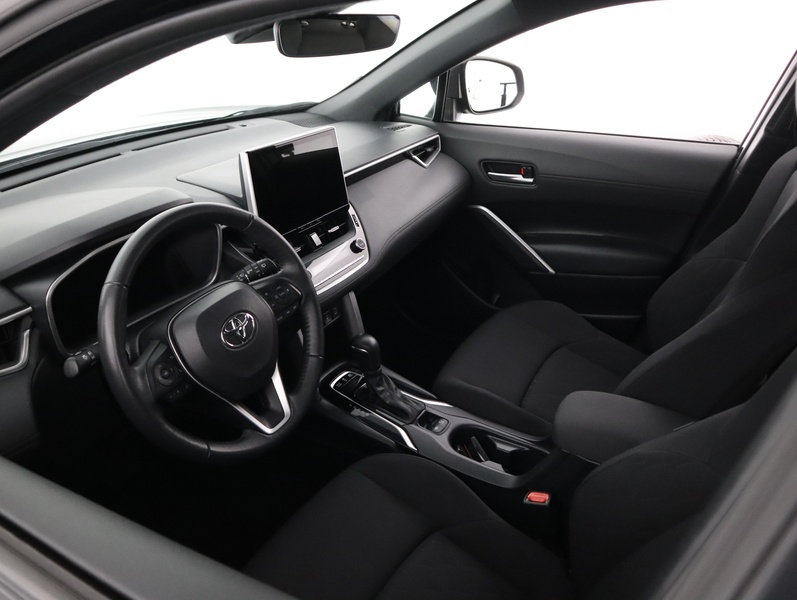 Toyota Corolla Cross vaihtoauto