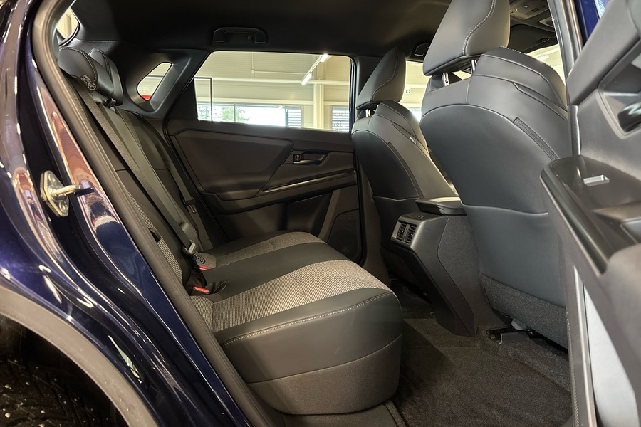 Toyota bZ4X vaihtoauto