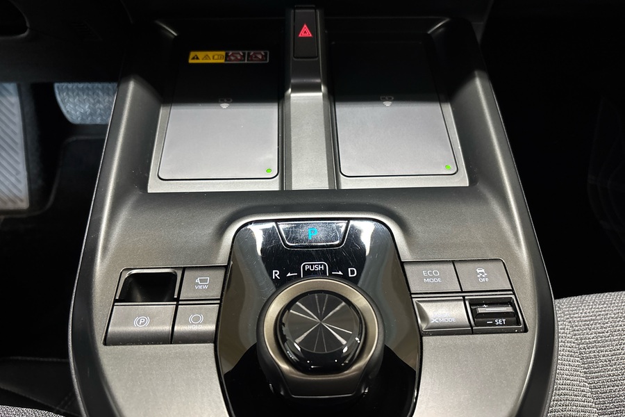 Toyota bZ4X vaihtoauto