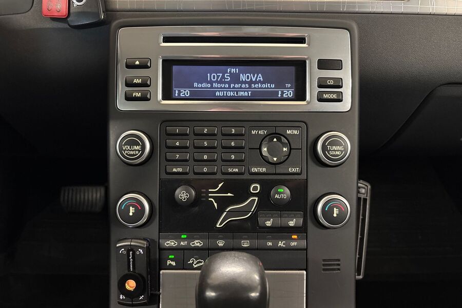Volvo XC70 vaihtoauto