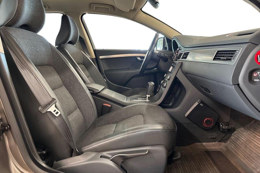 Volvo XC70 vaihtoauto
