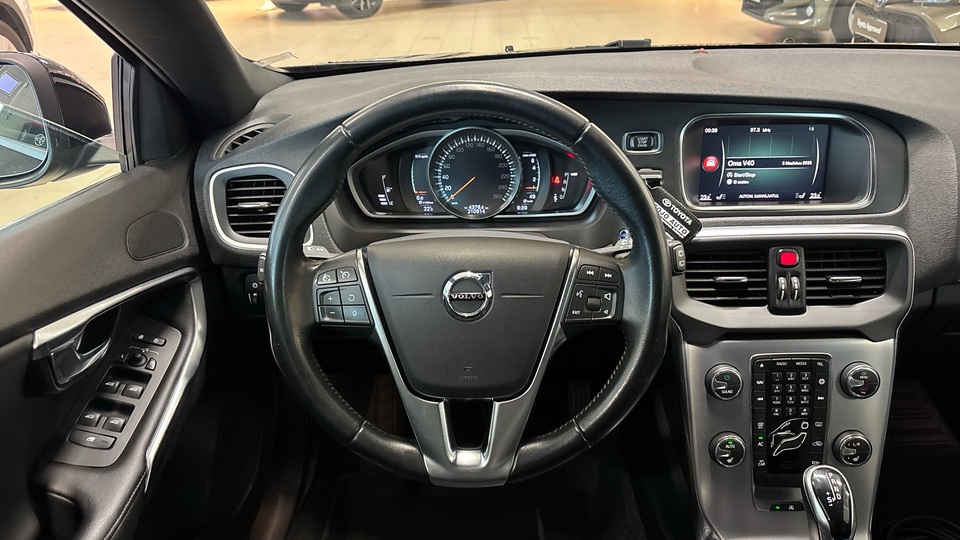 Volvo V40 vaihtoauto