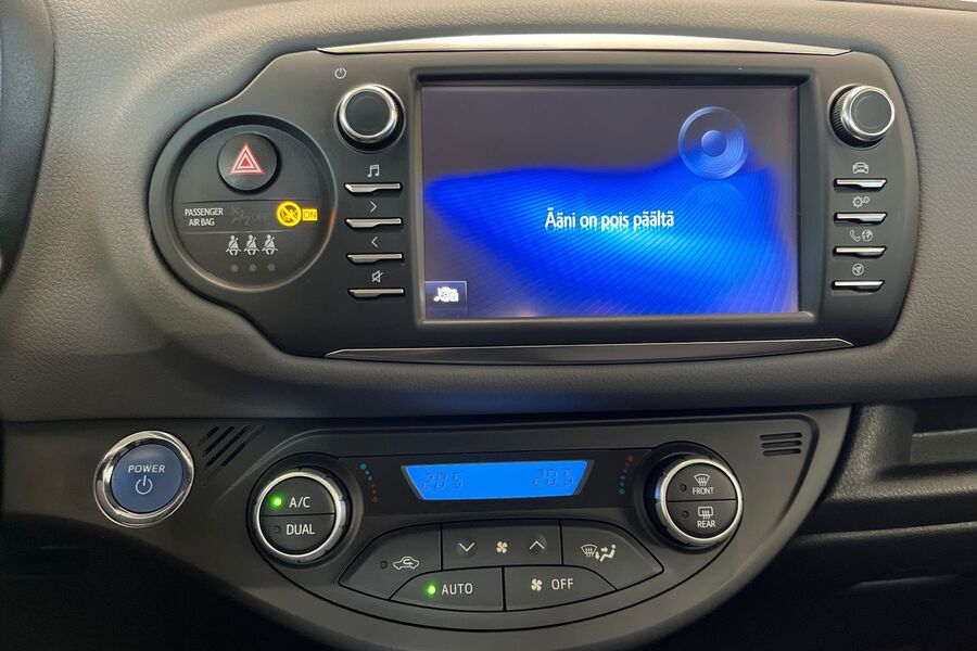 Toyota Yaris vaihtoauto