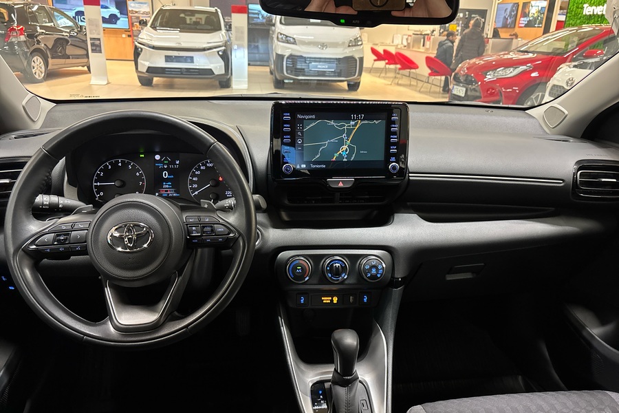 Toyota Yaris vaihtoauto