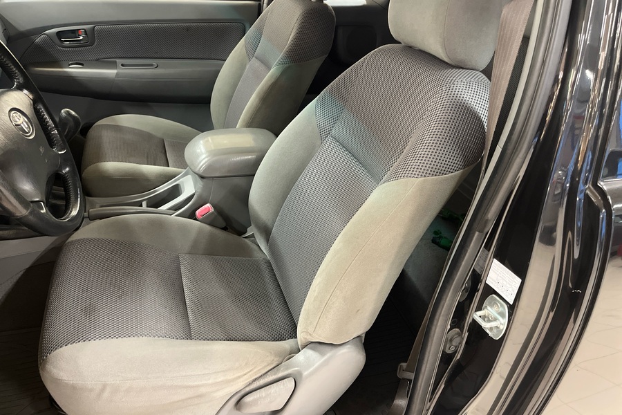 Toyota Hilux vaihtoauto