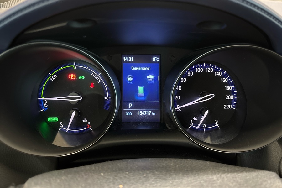 Toyota C-HR vaihtoauto