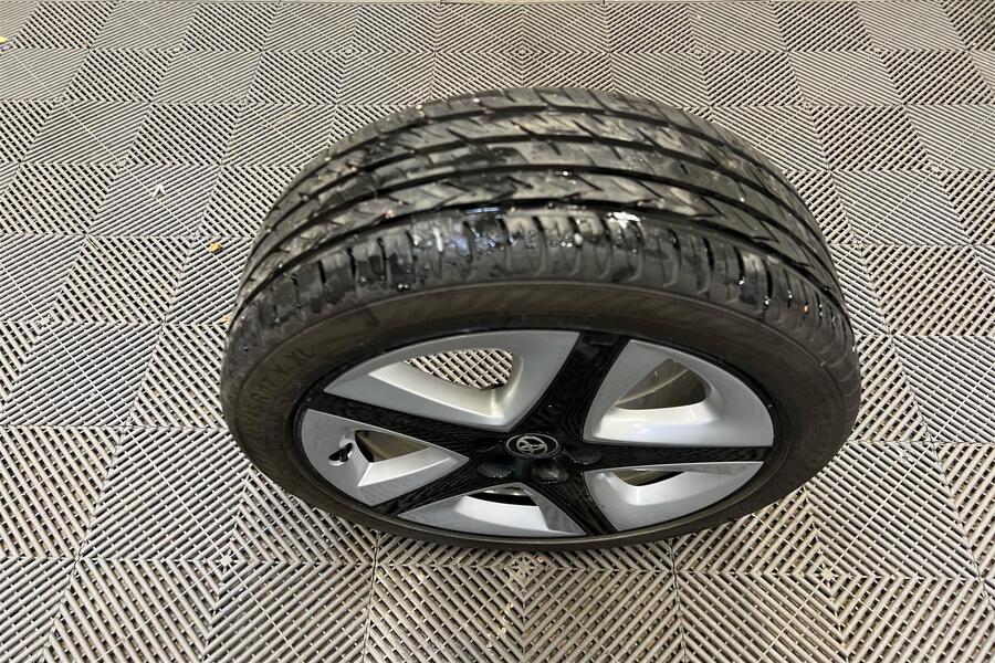 Toyota Prius vaihtoauto