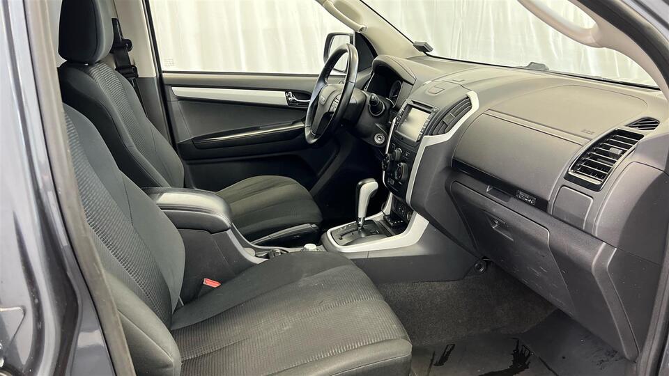 Isuzu D-Max vaihtoauto