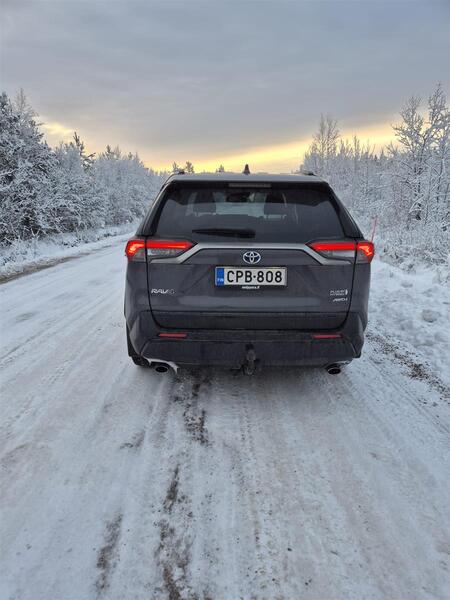 Toyota RAV4 vaihtoauto