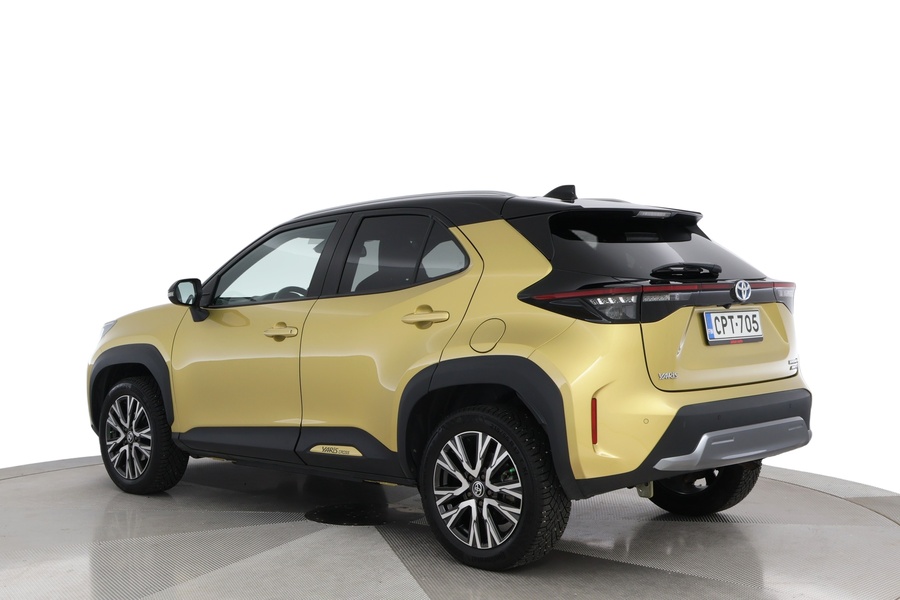 Toyota Yaris Cross vaihtoauto