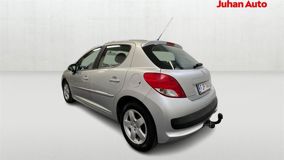 Peugeot 207 vaihtoauto