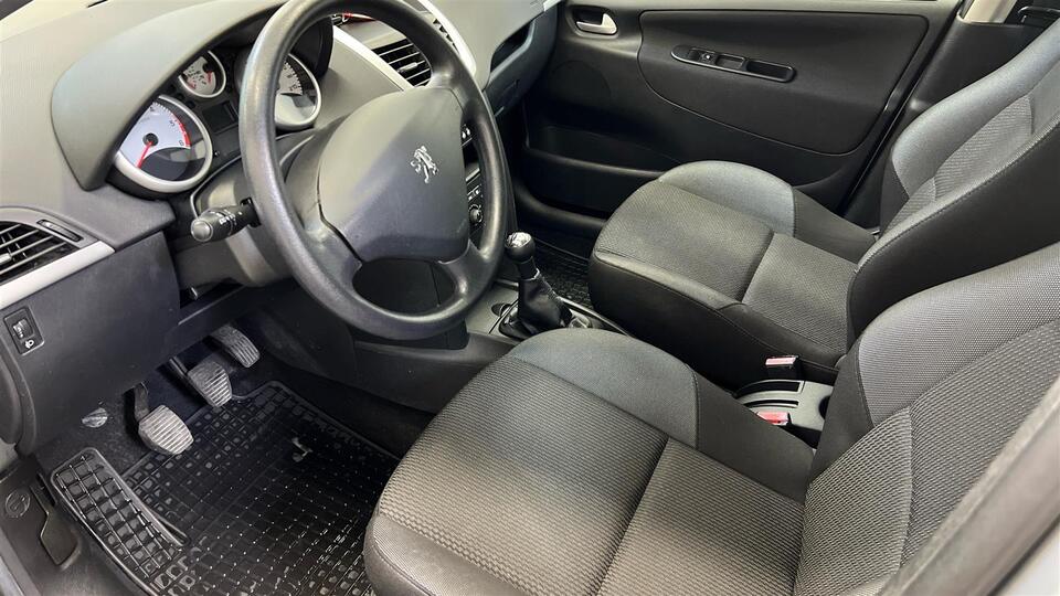 Peugeot 207 vaihtoauto