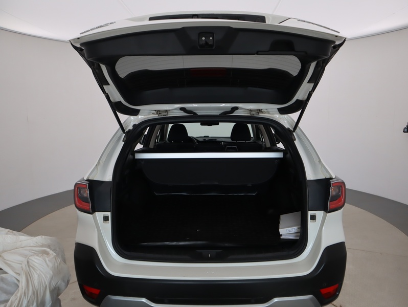 Subaru Outback vaihtoauto