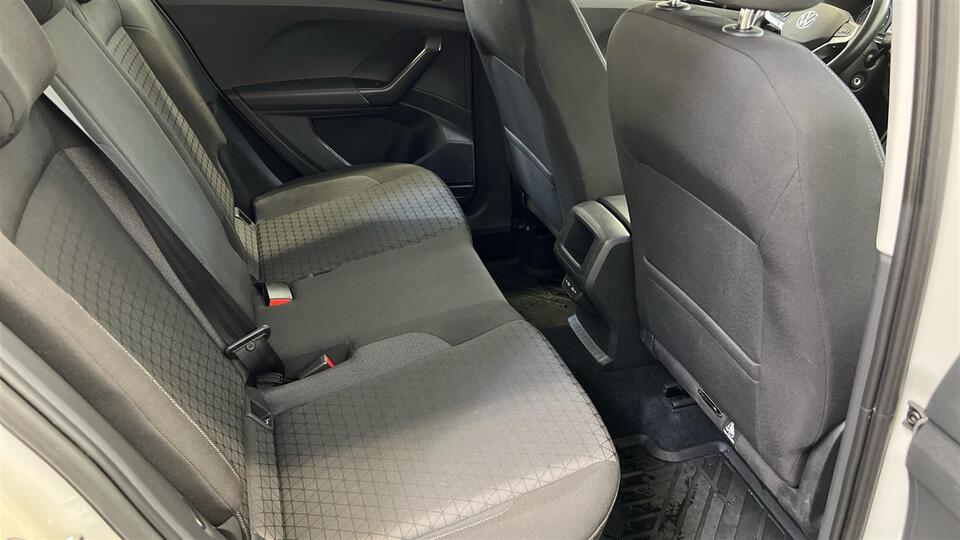 Volkswagen T-Cross vaihtoauto