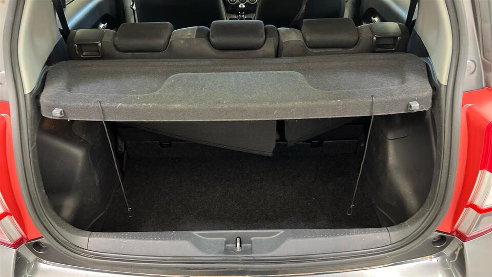 Toyota Urban Cruiser vaihtoauto