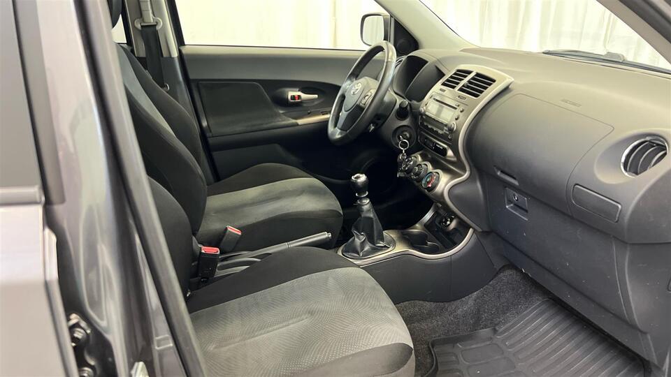 Toyota Urban Cruiser vaihtoauto
