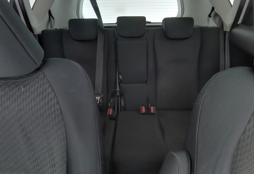 Toyota Verso-S vaihtoauto