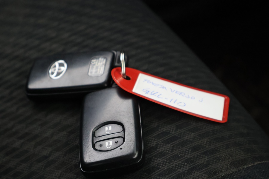 Toyota Verso-S vaihtoauto