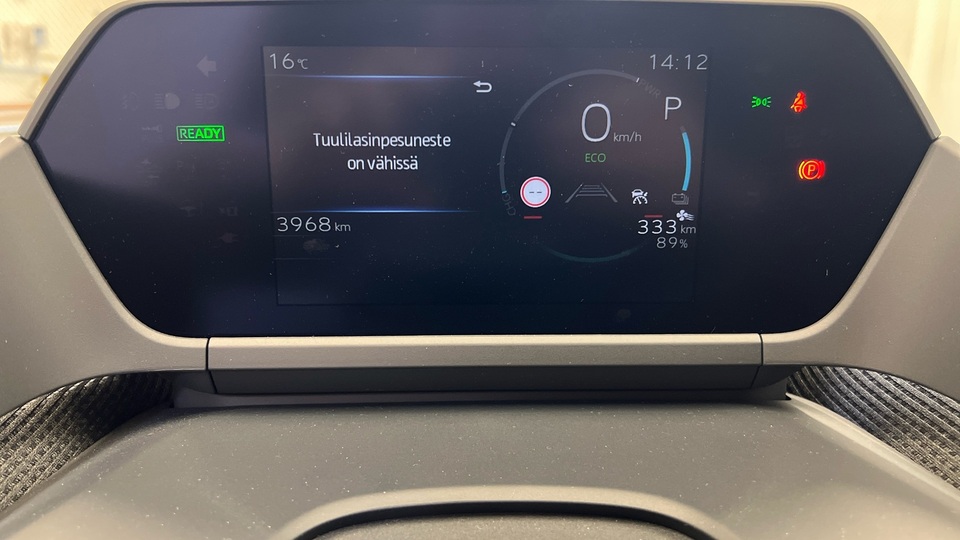 Toyota bZ4X vaihtoauto