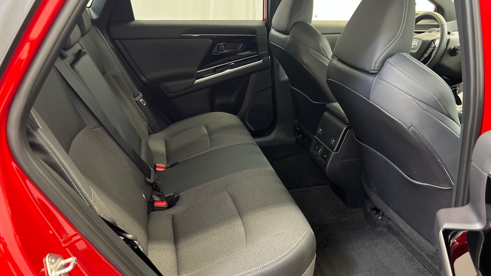 Toyota bZ4X vaihtoauto