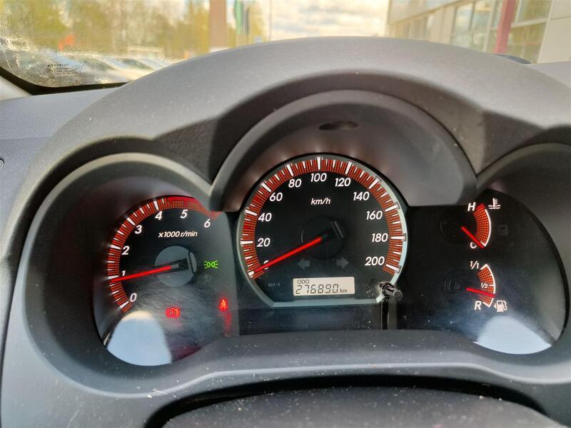 Toyota Hilux vaihtoauto