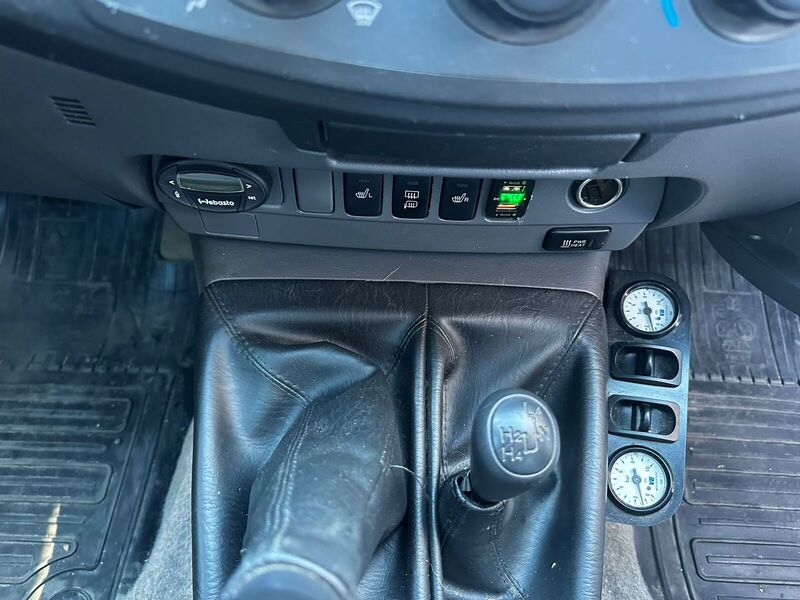 Toyota Hilux vaihtoauto