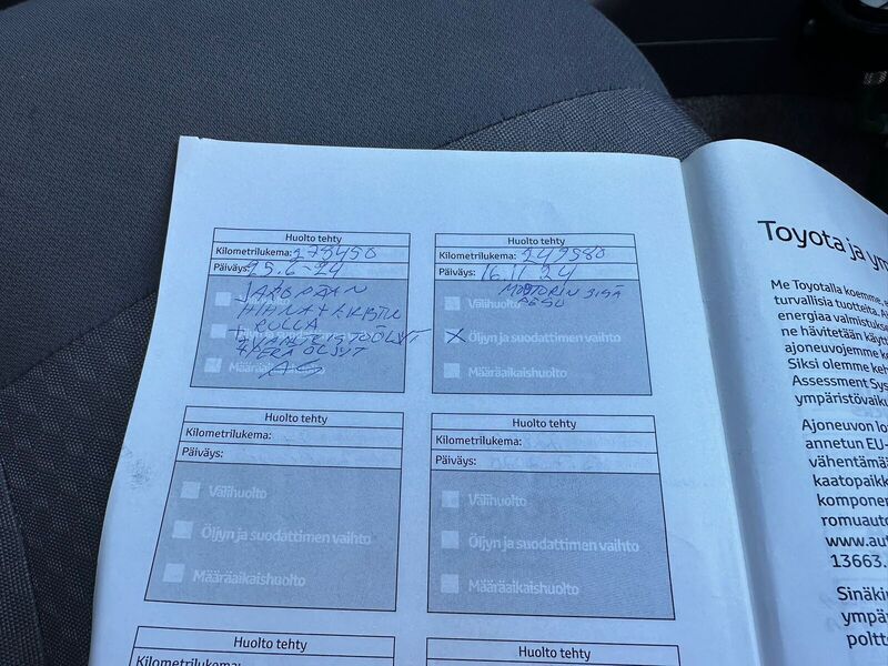 Toyota Hilux vaihtoauto