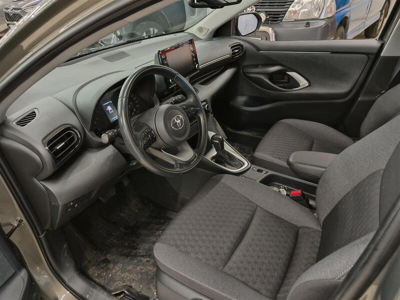 Toyota Yaris vaihtoauto